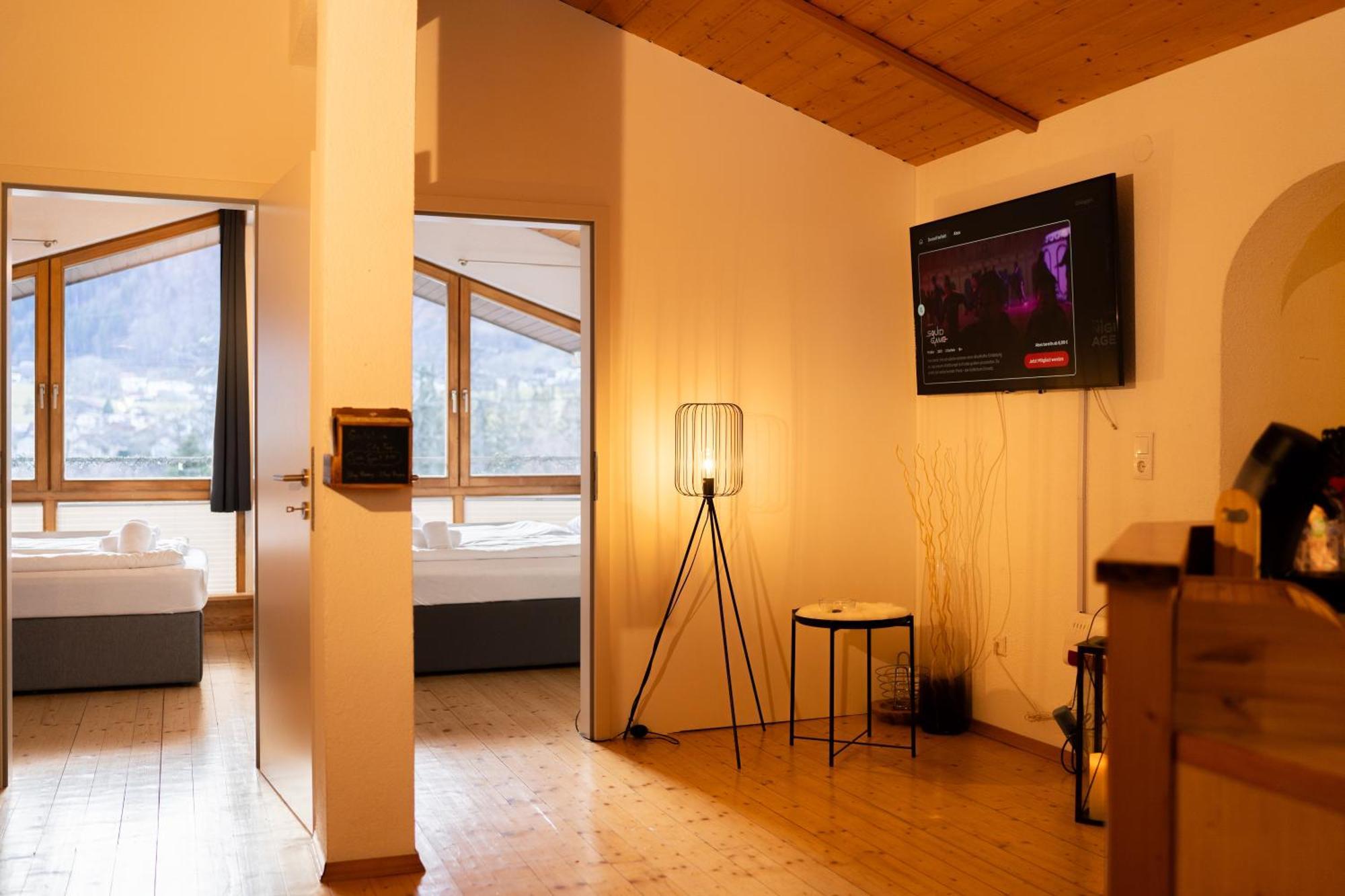 סנט אנטון אים מונטפון Homy Alpine Deluxe Chalet In St Anton Im Montafon מראה חיצוני תמונה