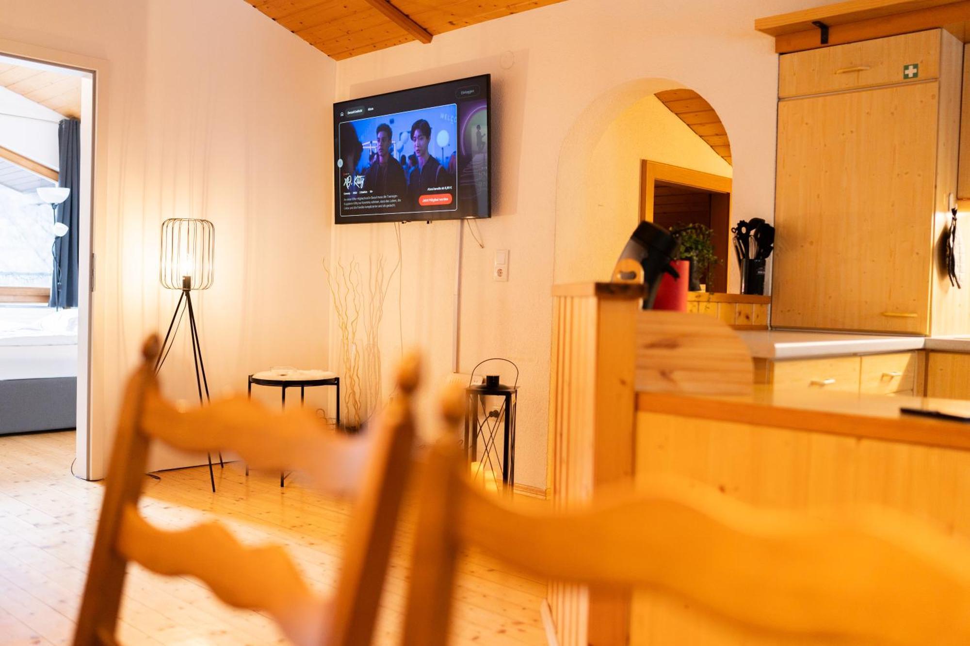סנט אנטון אים מונטפון Homy Alpine Deluxe Chalet In St Anton Im Montafon מראה חיצוני תמונה