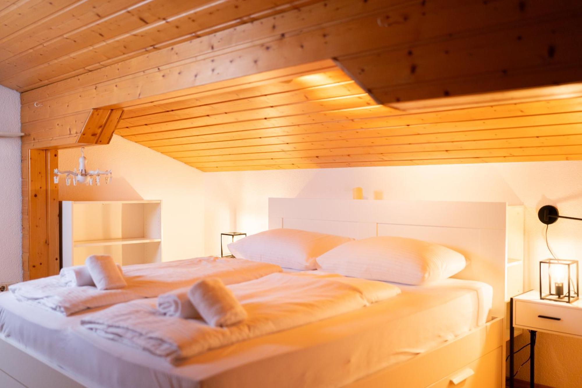 סנט אנטון אים מונטפון Homy Alpine Deluxe Chalet In St Anton Im Montafon מראה חיצוני תמונה