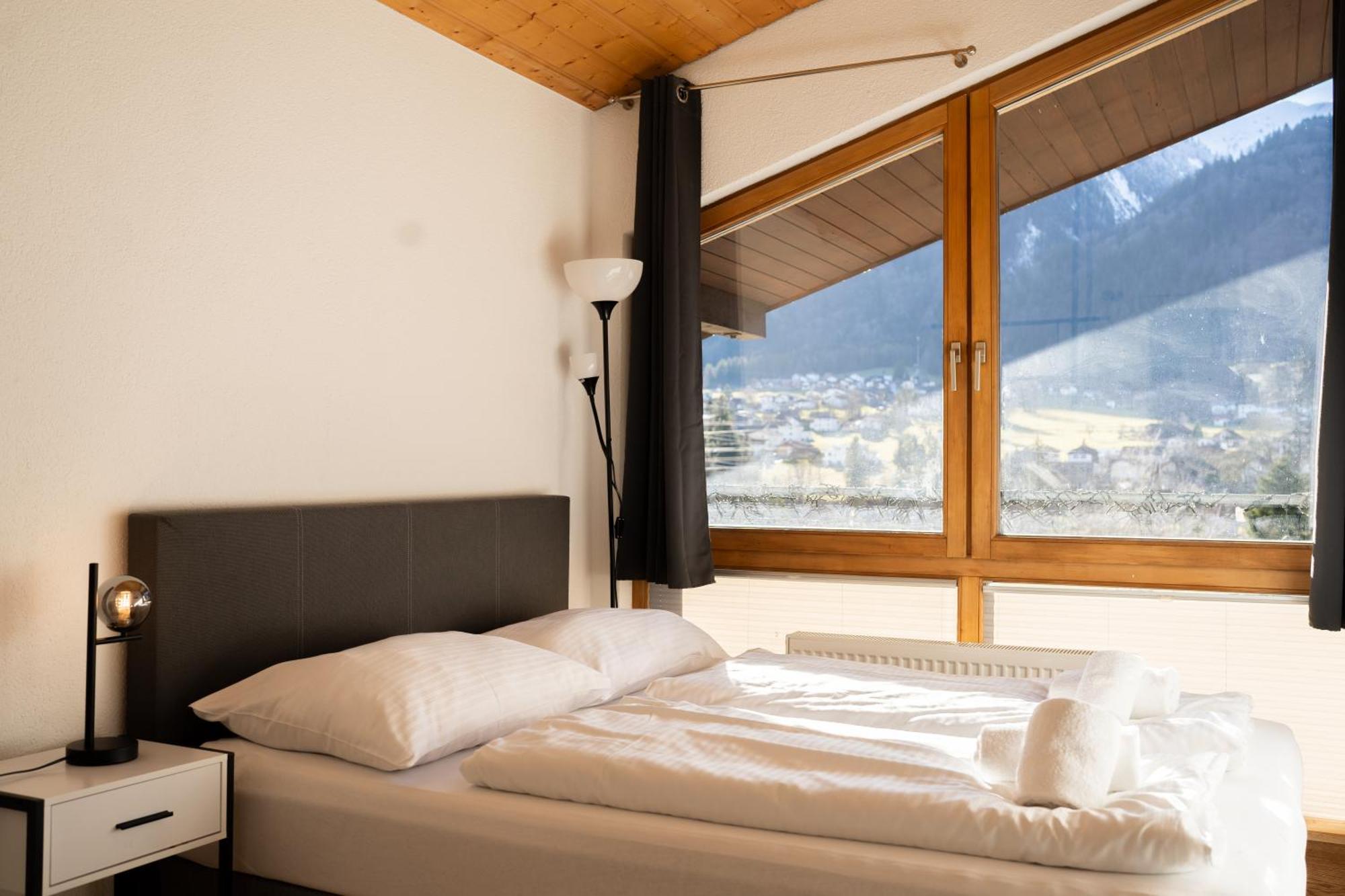 סנט אנטון אים מונטפון Homy Alpine Deluxe Chalet In St Anton Im Montafon מראה חיצוני תמונה