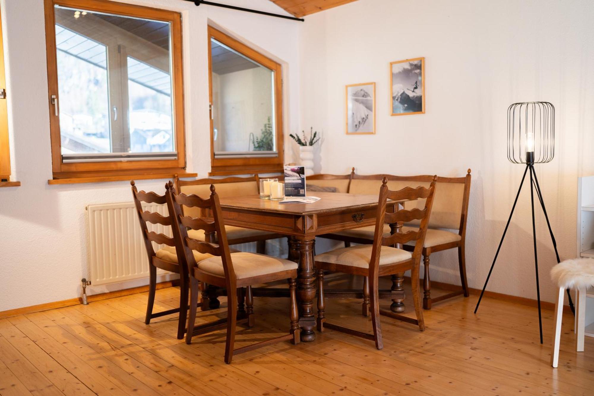 סנט אנטון אים מונטפון Homy Alpine Deluxe Chalet In St Anton Im Montafon מראה חיצוני תמונה
